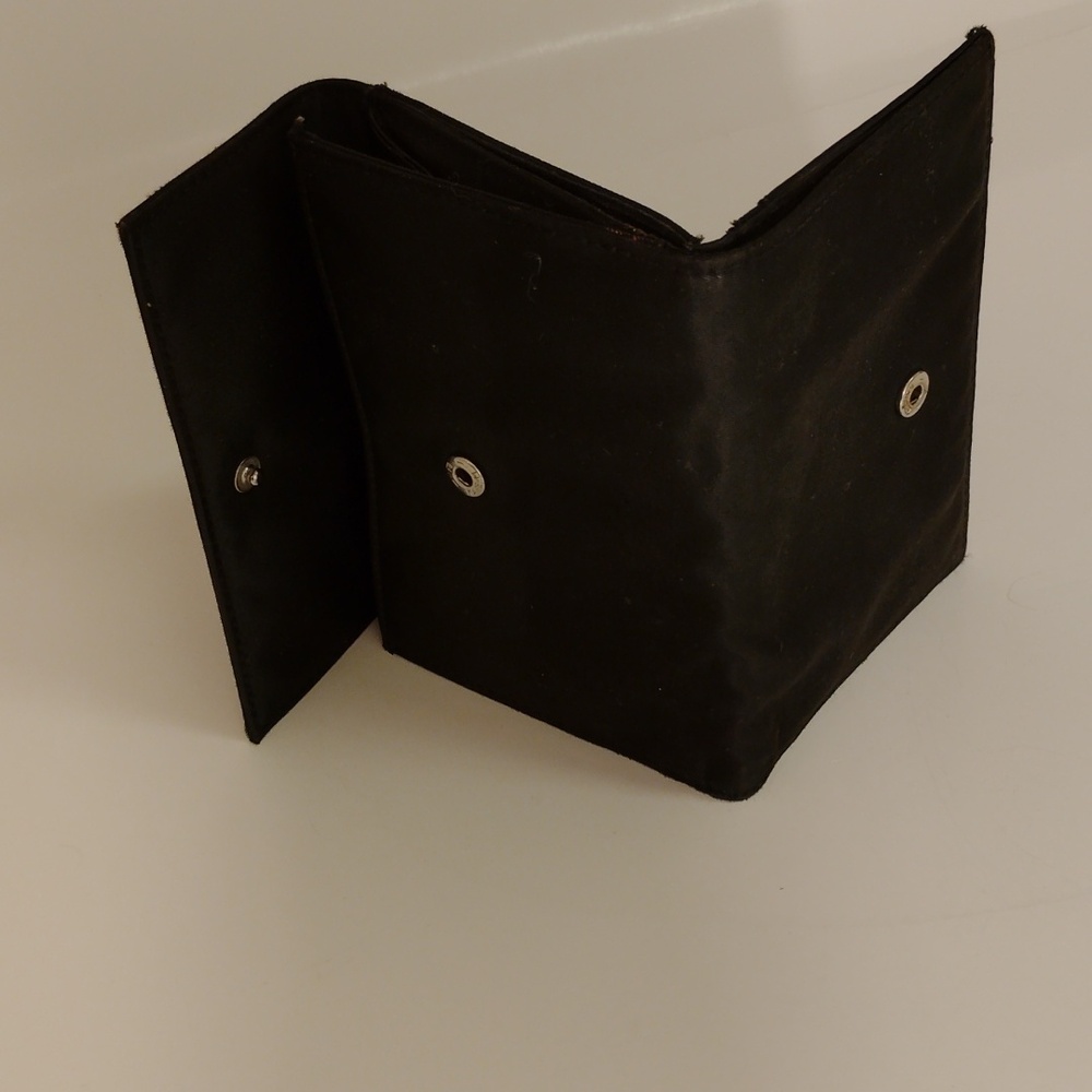 Kate Spade Black Wallet - Picture 5 of 7